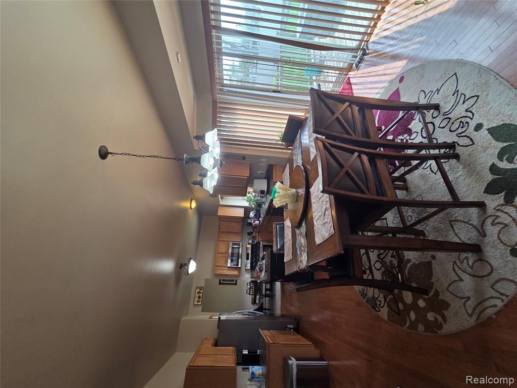 26940 Cedar Run Court, Woodhaven, MI 48183 — Photo 10