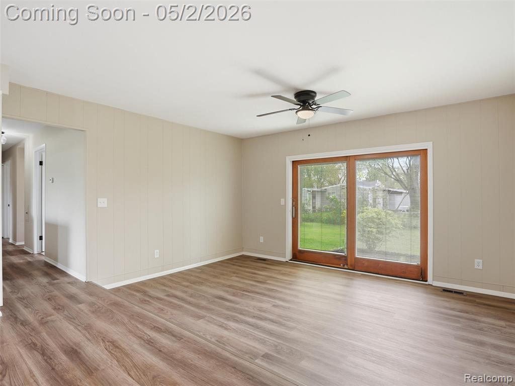 8618 Alwardt Drive, Sterling Heights, MI 48313 — Photo 6