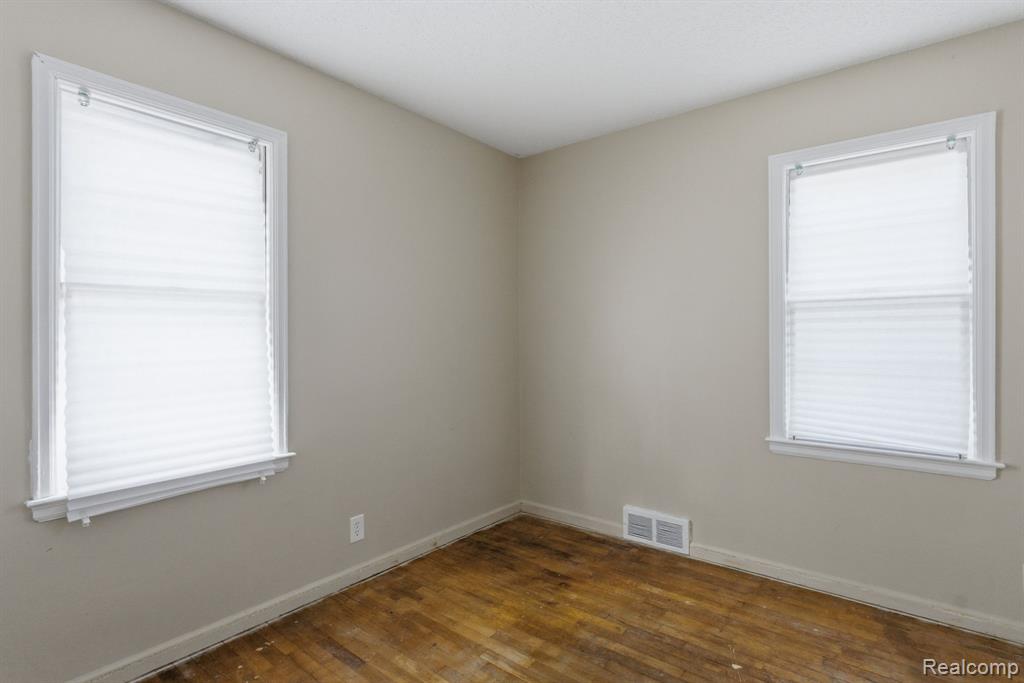 1271 Donaldson Boulevard, Flint, MI 48504 — Photo 10