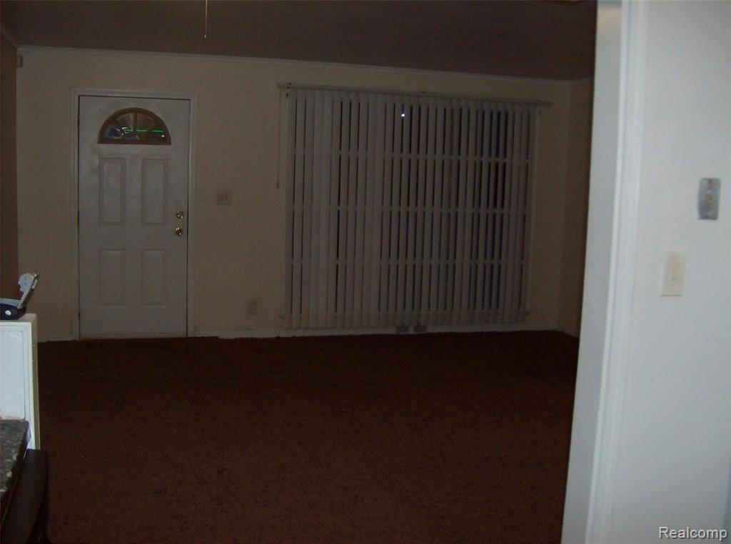 10641 TROY Street, Oak Park, MI, 48237
