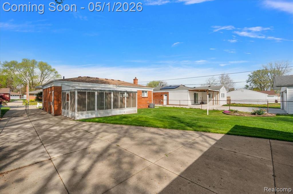 28696 Patricia Avenue, Warren, MI 48092 — Photo 37