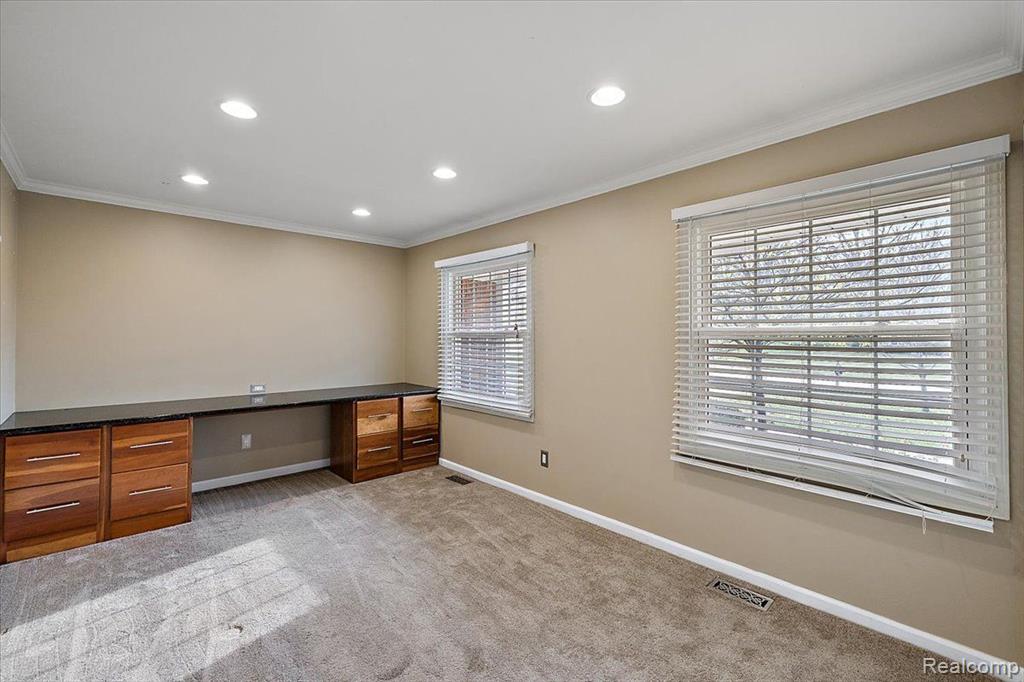 16490 OLD BEDFORD Road, Northville, MI 48168 — Photo 5