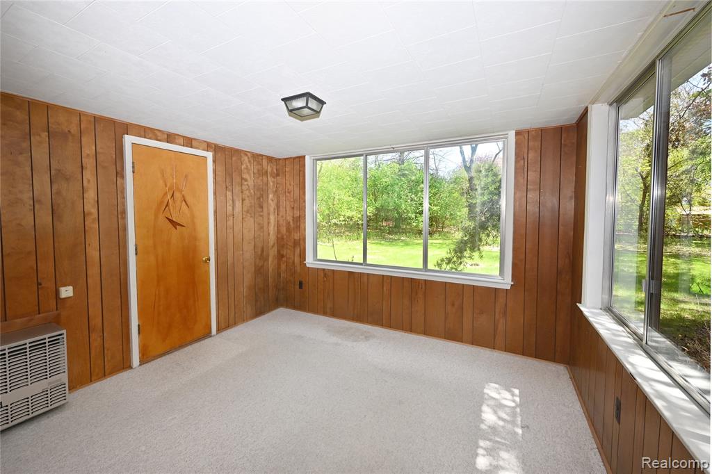 2765 Lahser Road, Bloomfield Hills, MI 48304 — Photo 18
