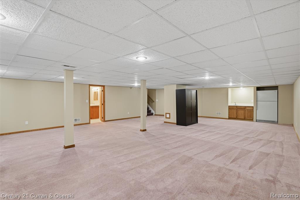 30785 Mystic Forest Drive, Farmington, MI 48331 — Photo 26