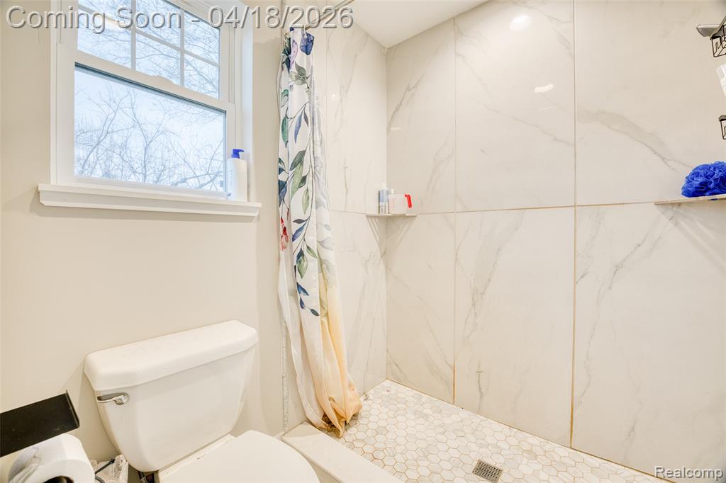 23092 Berdeno Avenue, Hazel Park, MI 48030 — Photo 28
