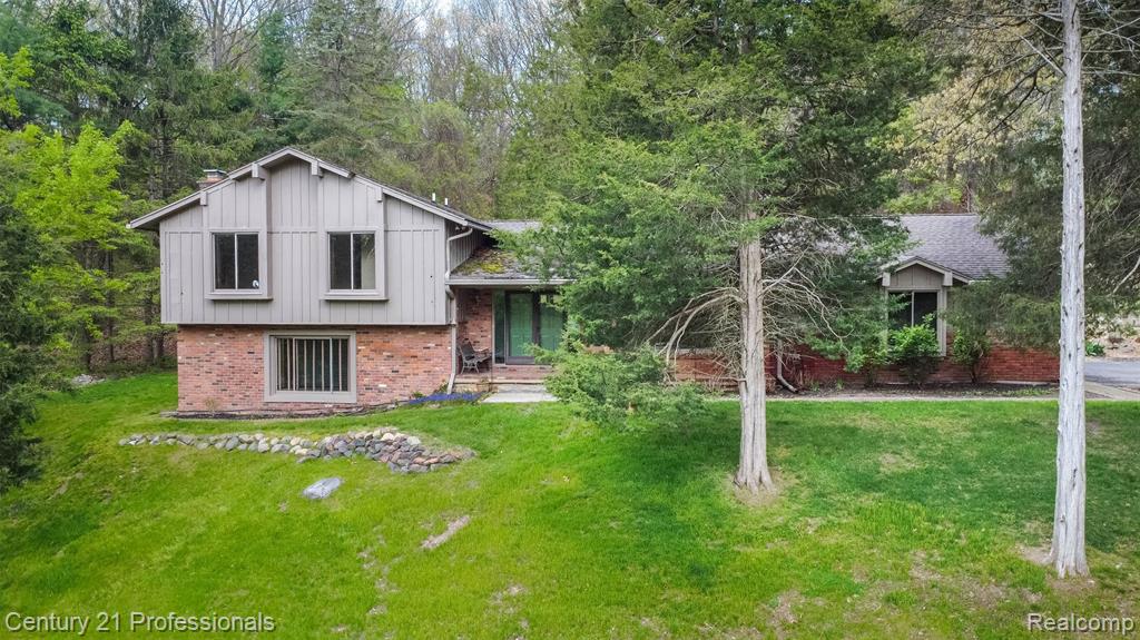 6133 Sundance Trail - Photo 2