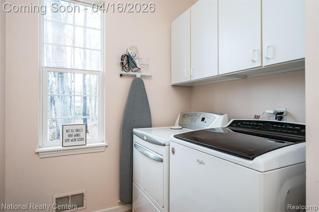 10219 Mill Pointe Drive, Goodrich Vlg, MI — Photo 23