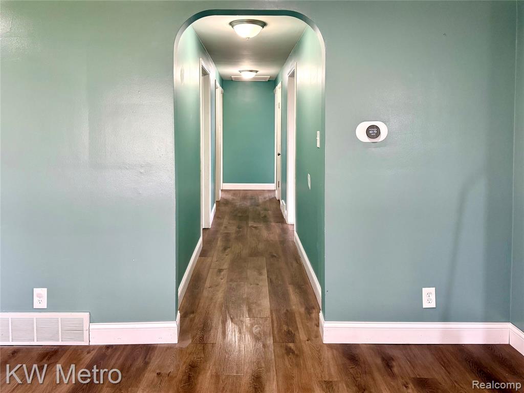 5036 Beecher Road, Flint, MI 48532 — Photo 18