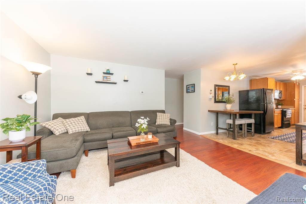 5350 Military Avenue, Brighton, MI 48116 — Photo 19