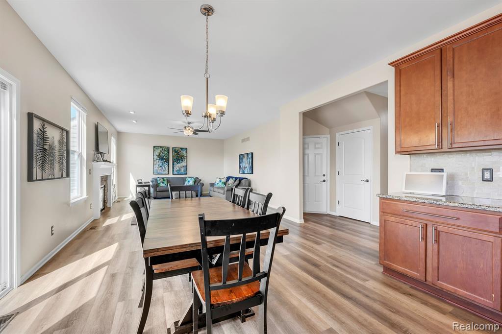 57879 CIDER MILL Drive, New Hudson, MI 48165 — Photo 18