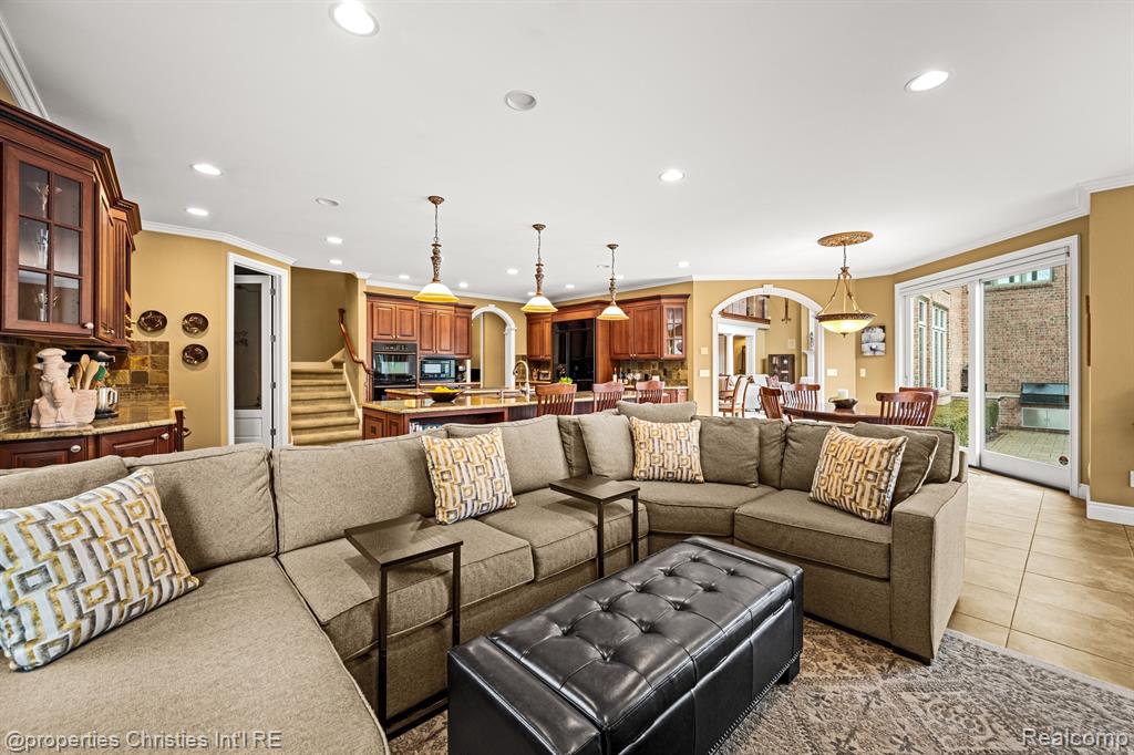 59801 E 8 MILE Road, South Lyon, MI 48178 — Photo 16