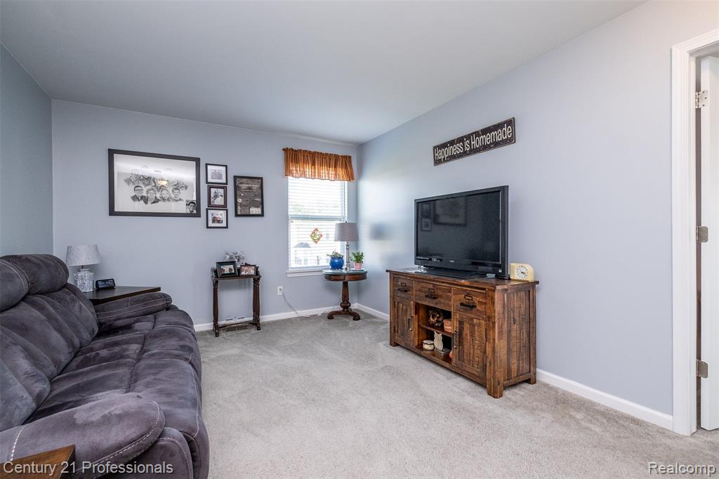 6755 Shula, Ypsilanti, MI 48197 — Photo 41