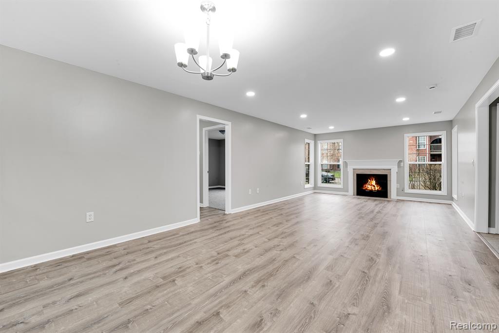 28243 CARLTON WAY Drive, 37, Novi, MI 48377 — Photo 4