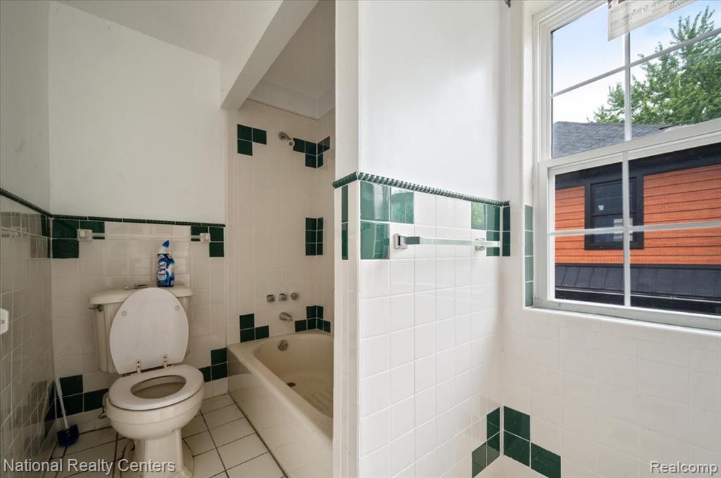 14111 Korte Street, Detroit, MI 48215 — Photo 15