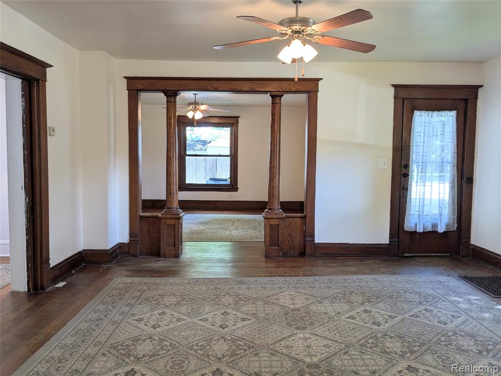 300 Bristol Street S, Almont, MI 48003 — Photo 10