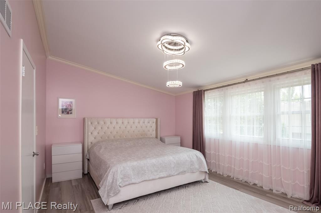 1599 Brentwood Drive, Troy, MI 48098 — Photo 24