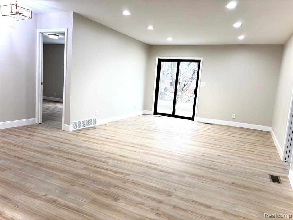 5246 MCKINLEY Road, Warren, MI 48091 — Photo 31