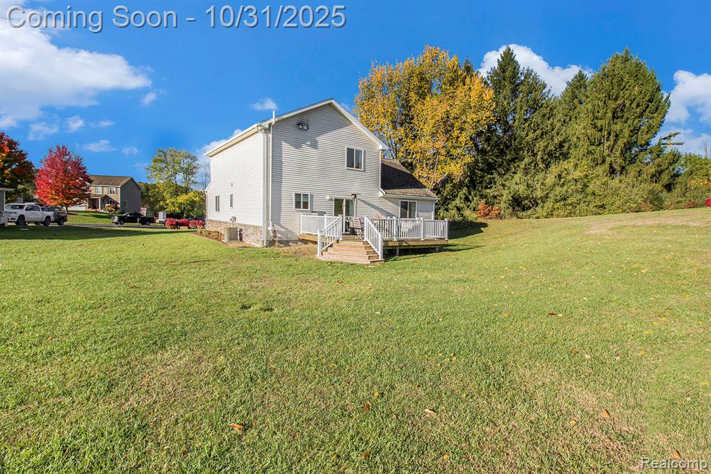 9123 Oneida Way, Pinckney, MI 48169 — Photo 24