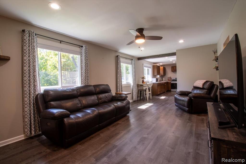 6087 N Irish Road, Davison, MI 48423 — Photo 10
