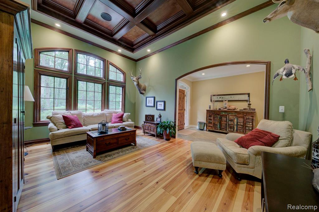 5718 EVERGREEN, Howell, MI 48855 — Photo 12