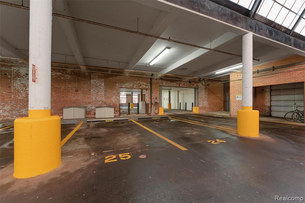 200 River Place Drive, Detroit, MI 48207 — Photo 18
