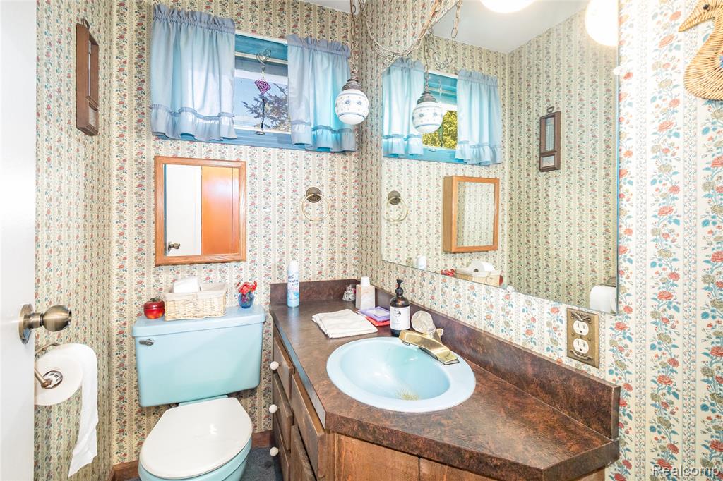 1379 Bowers Road, Lapeer, MI 48446 — Photo 8