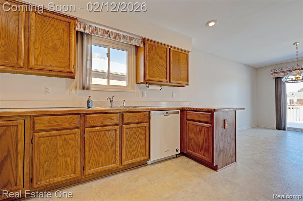 46536 Red River Drive, Macomb, MI 48044 — Photo 15