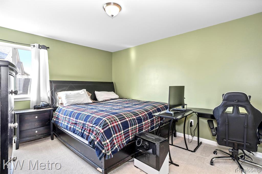7966 Hallie Drive, Ypsilanti, MI 48198 — Photo 25
