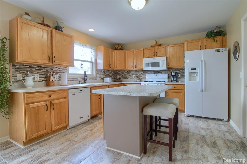 4404 Partridge Lane, Newport, MI 48166 — Photo 13