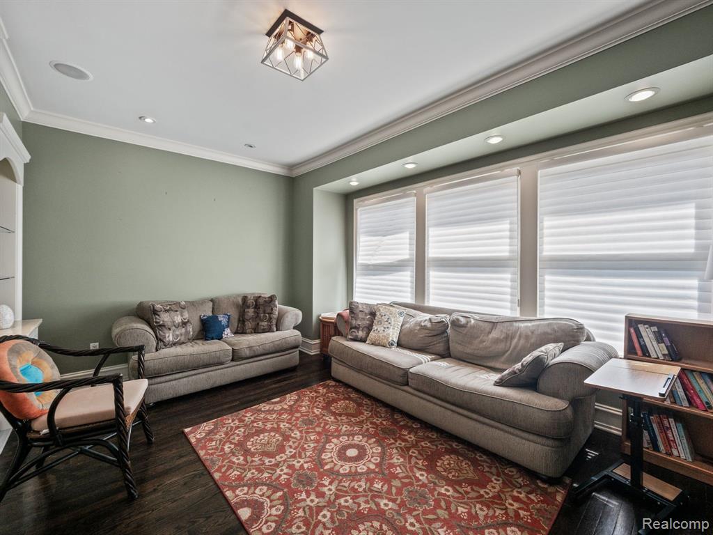 731 S BATES Street, Birmingham, MI 48009 — Photo 18