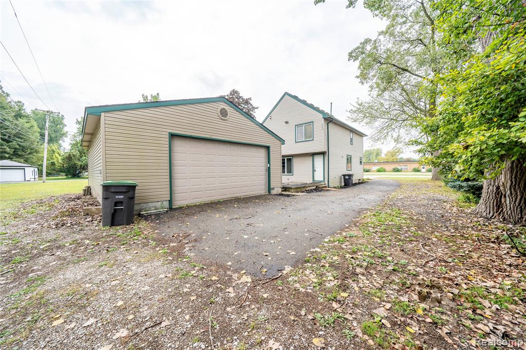 8853 Beech Daly Road, Taylor, MI 48180 — Photo 2