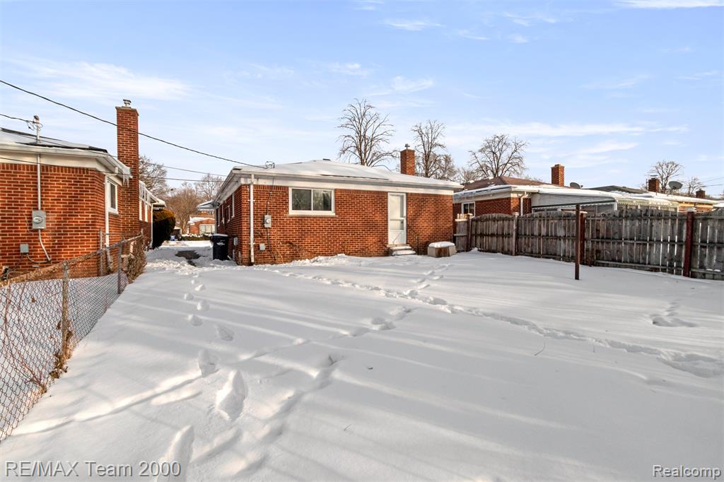 20295 Huntington Road, Detroit, MI 48219 — Photo 34