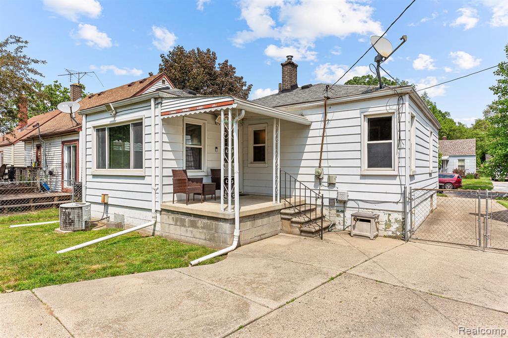 7491 Dacosta, Redford, MI 48239 — Photo 17