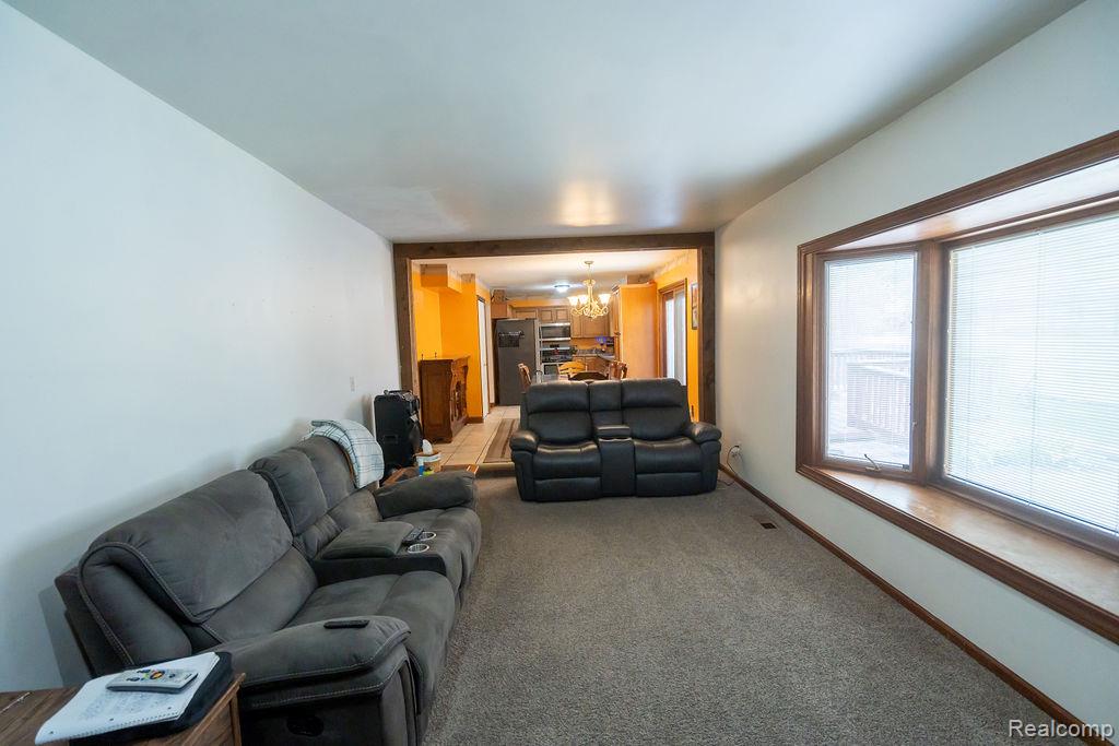 19495 Wherle Drive, Riverview, MI 48193 — Photo 19