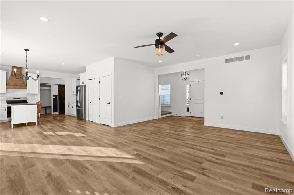 6192 Summerbrooke Circle, Fowlerville, MI 48836 — Photo 14