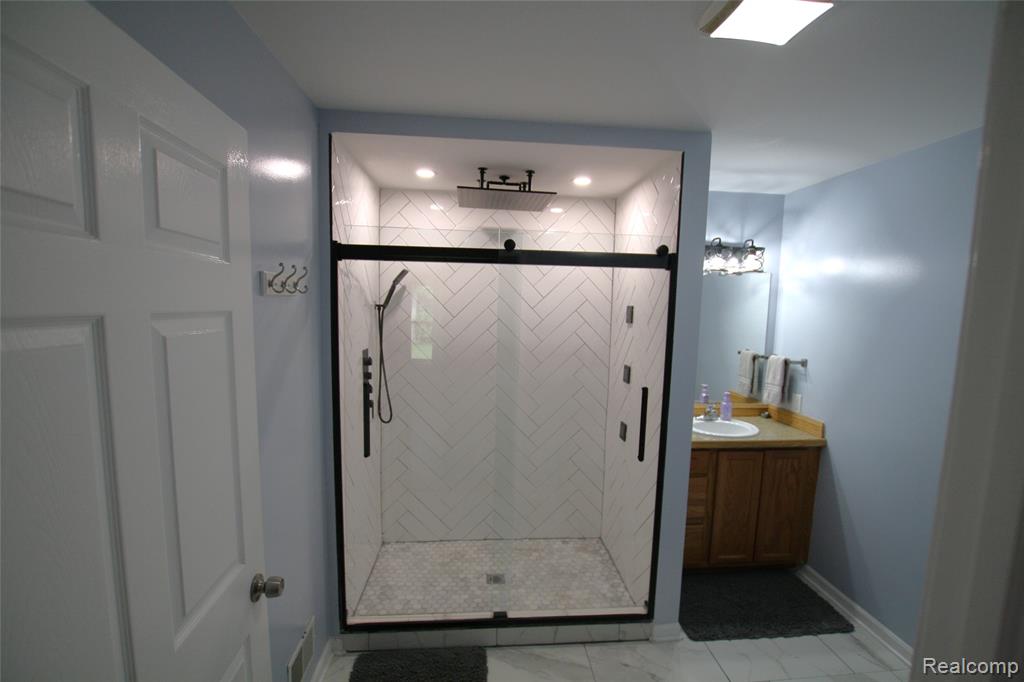 12850 East Road, Burt, MI 48417 — Photo 19