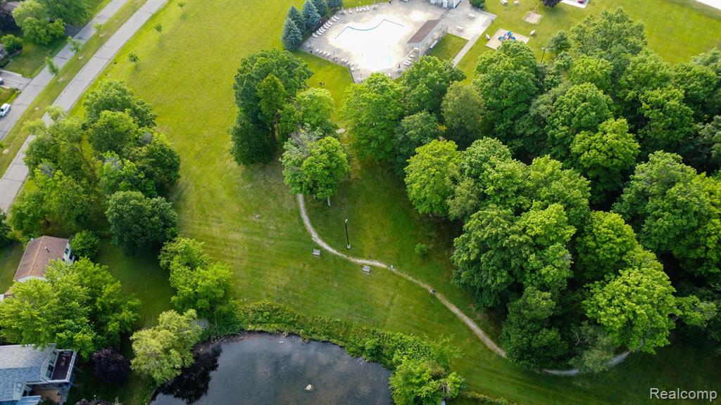 23062 CRANBROOKE Lane, 173, Novi, MI — Photo 28