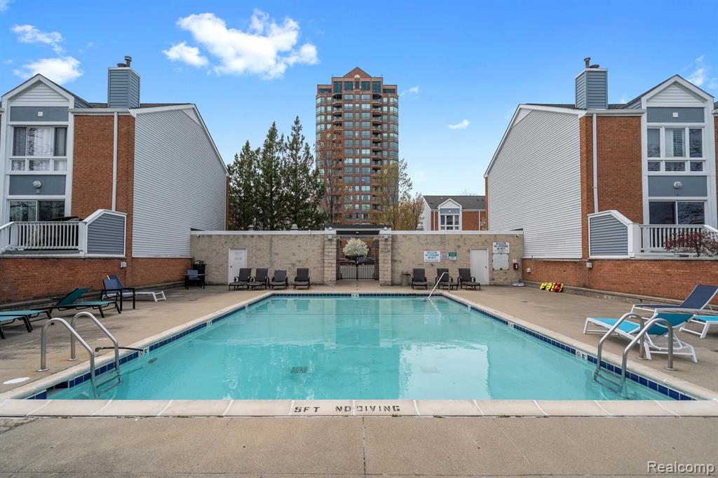 3320 SPINNAKER Lane, 4A, Detroit, MI 48207 — Photo 26
