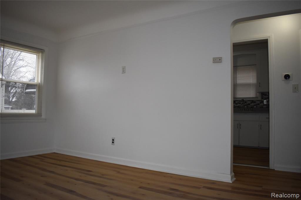 4115 Madison Street, Dearborn Heights, MI 48125 — Photo 6