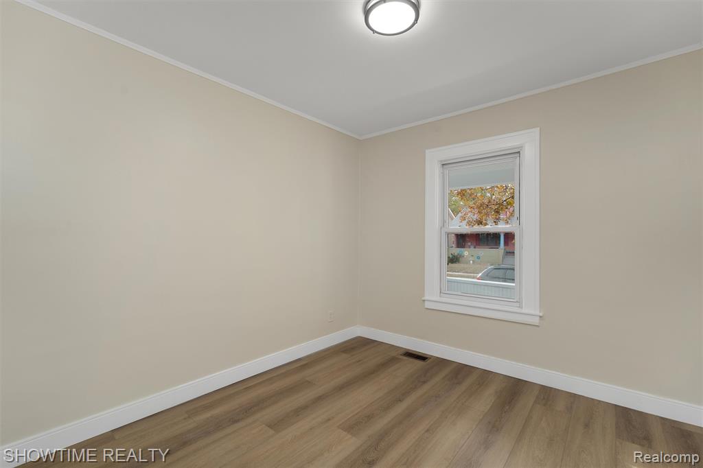 860 Gardendale Street, Ferndale, MI 48220 — Photo 12