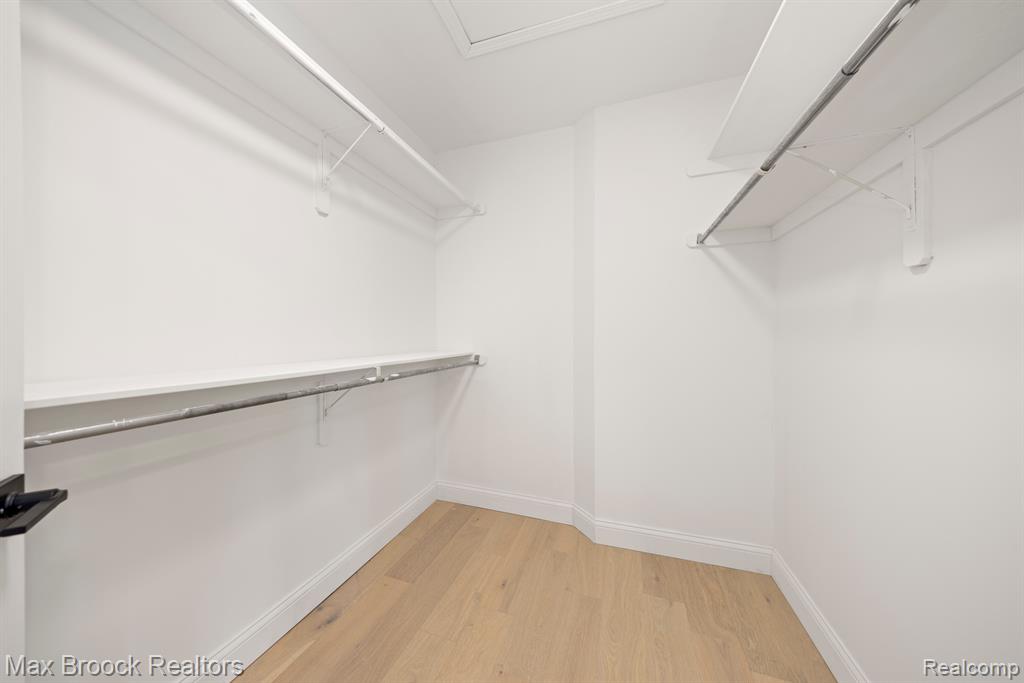 3592 GREAT FALLS Circle, Ann Arbor, MI 48108 — Photo 44