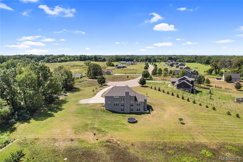 5348 Stone Garden Drive, Howell, MI 48843 — Photo 44