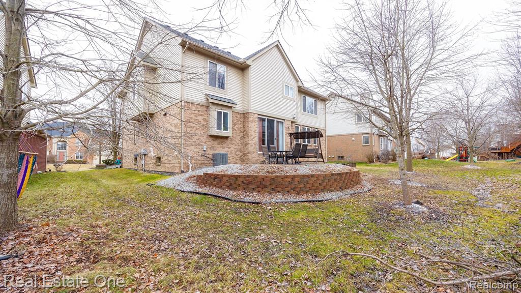 17041 ALGONQUIN Drive, Northville, MI 48168 — Photo 66