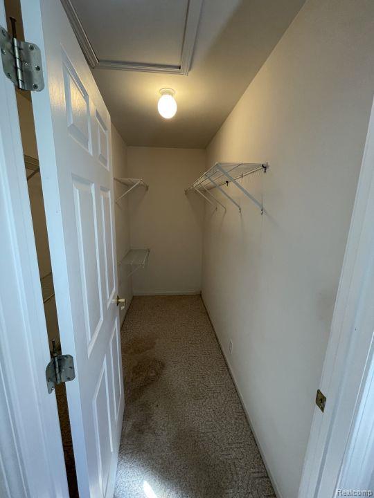 10183 HAWTHORNE Circle, Goodrich Vlg, MI — Photo 8