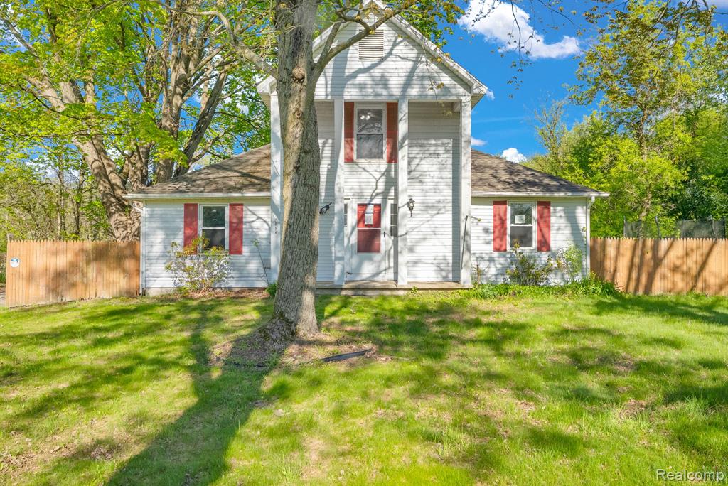 7054 McCords Avenue SE, Alto, MI 49302 — Photo 2