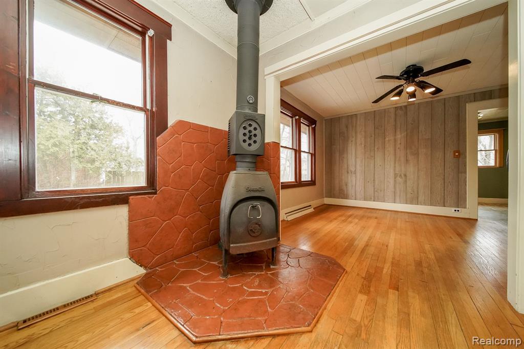 873 HENDRICKSON Boulevard, Clawson, MI — Photo 19