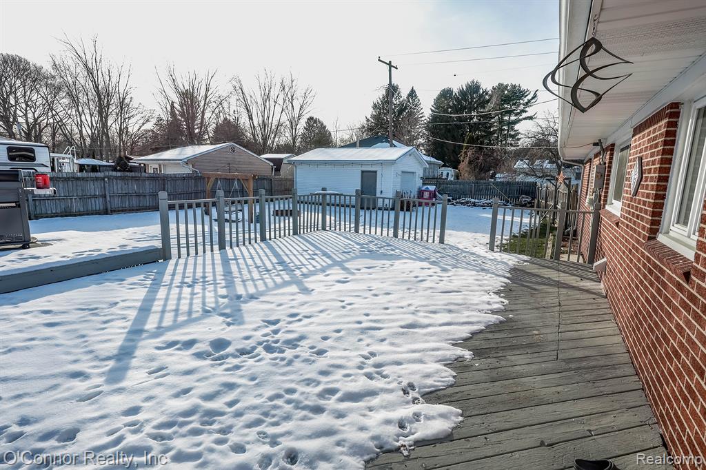 3178 Oakwood Drive, Port Huron, MI 48060 — Photo 21