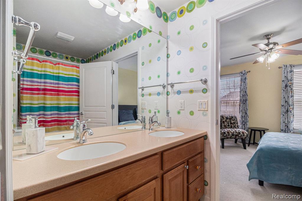 49532 GREAT FALLS Road, Canton, MI 48188 — Photo 29
