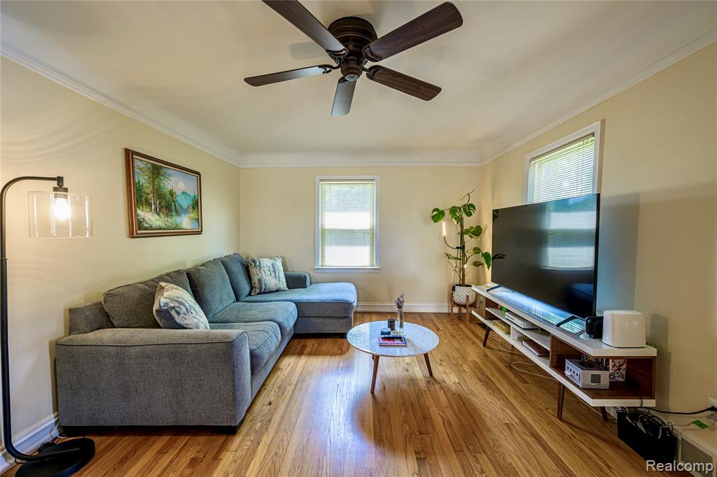 3566 Buckingham Avenue, Berkley, MI 48072 — Photo 8