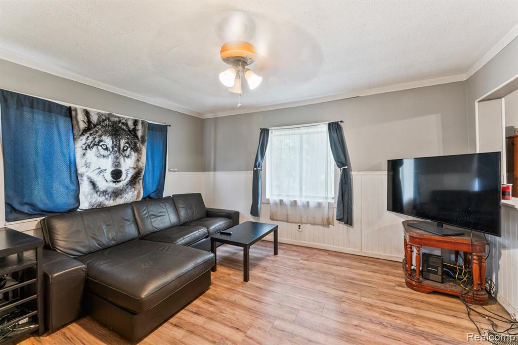 2152 E Ohmer Road, Mayville Vlg, MI 48744 — Photo 4
